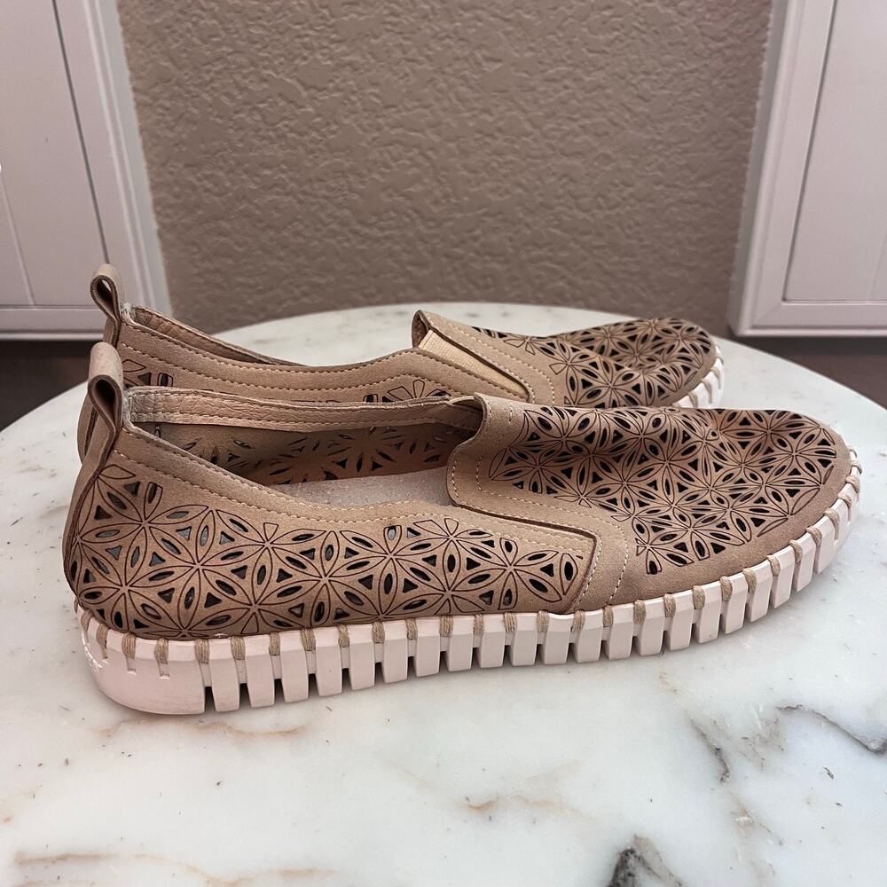Ilse Jacobsen Women's Tulip Slip On Shoes 40 Mustard Yellow Loafer Comfort